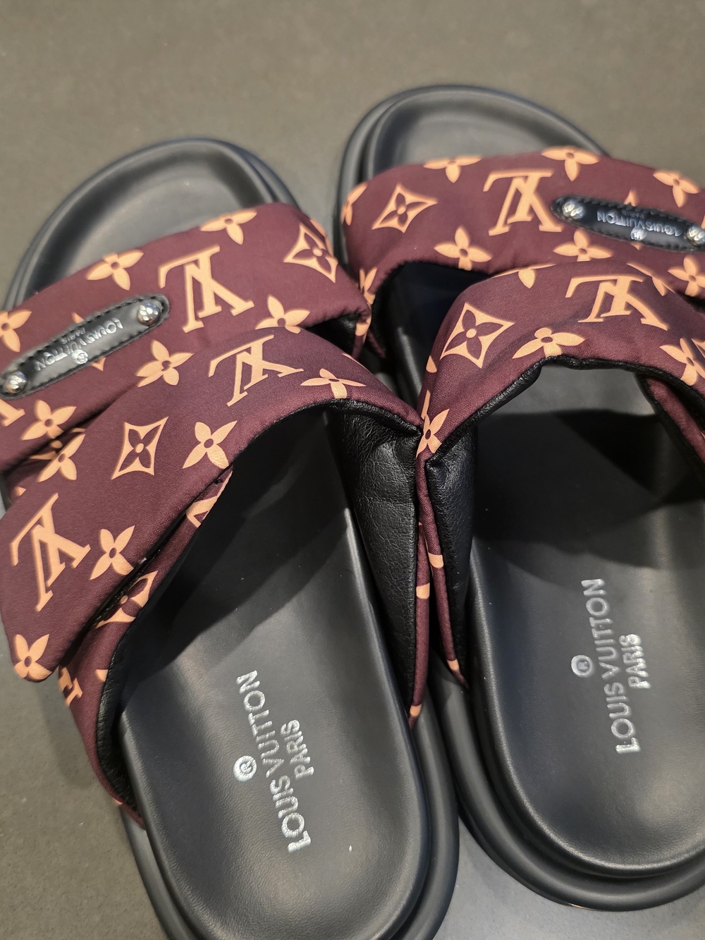 Slide Sandals - Picture 3 of 5